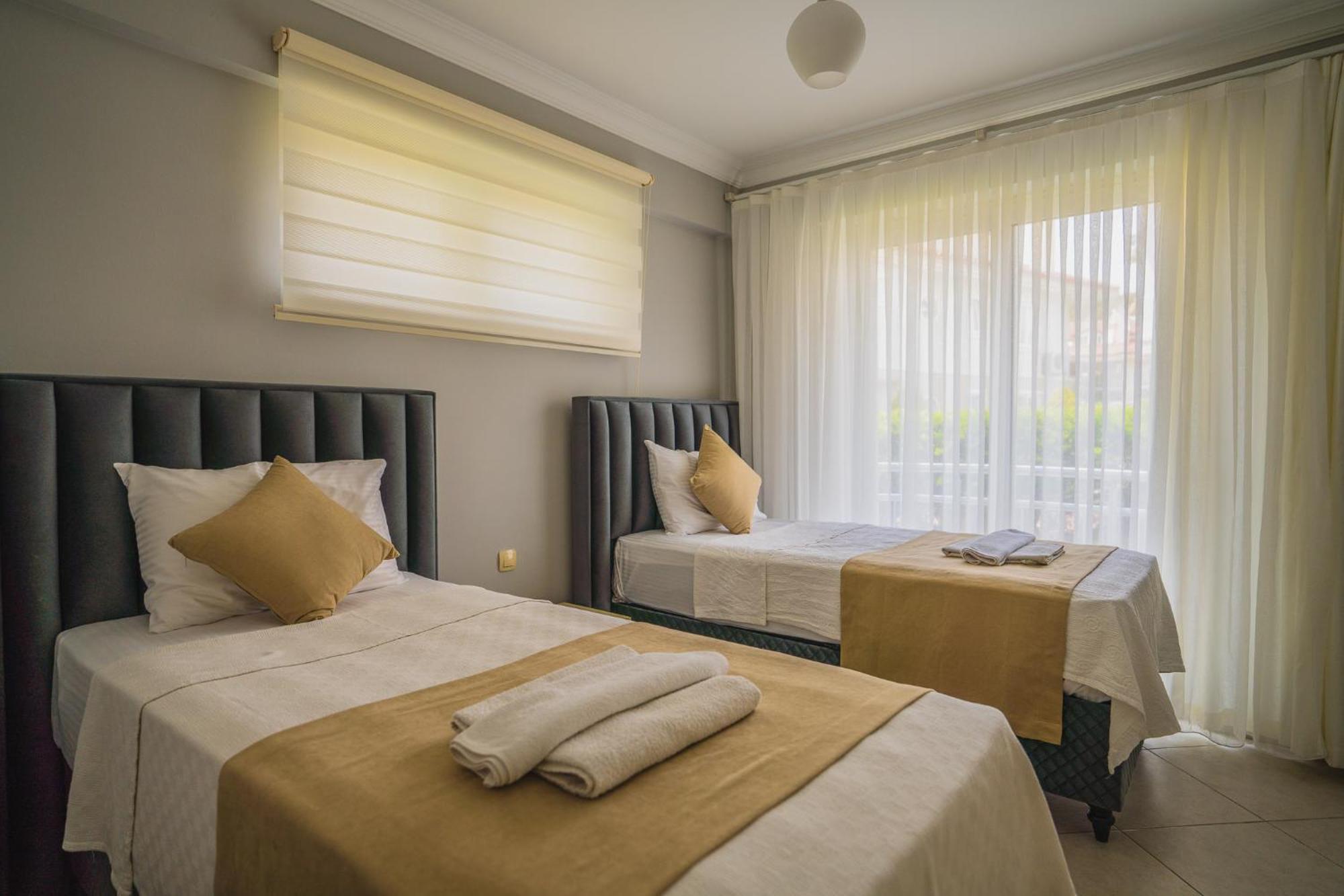 Sunset Beach Resort Aqua Lettings Fethiye Exterior photo