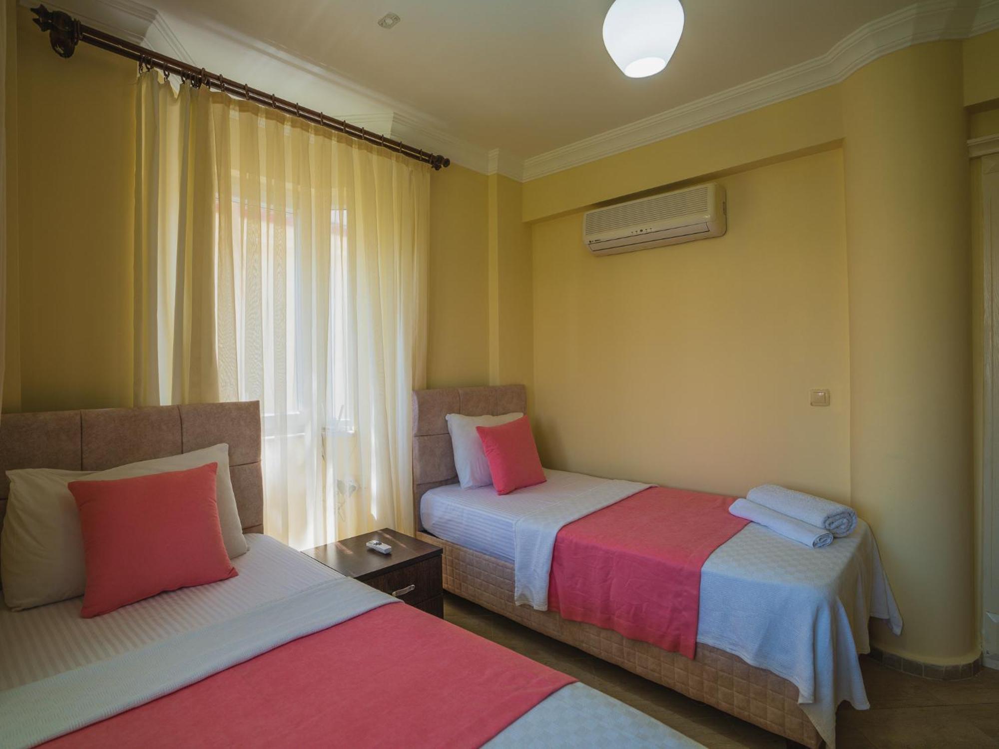 Sunset Beach Resort Aqua Lettings Fethiye Exterior photo