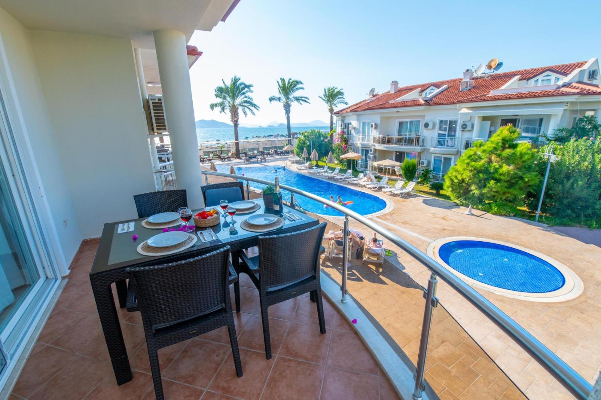 Sunset Beach Resort Aqua Lettings Fethiye Exterior photo
