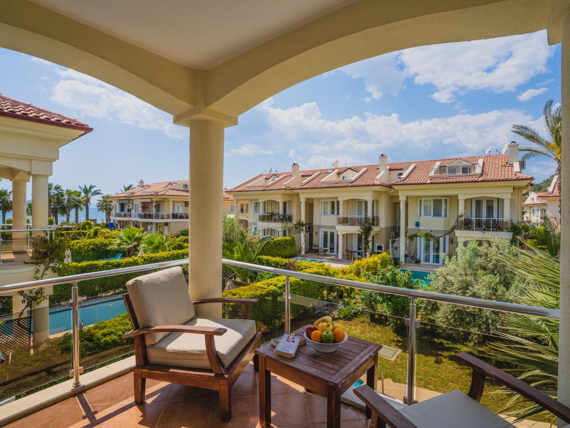 Sunset Beach Resort Aqua Lettings Fethiye Exterior photo