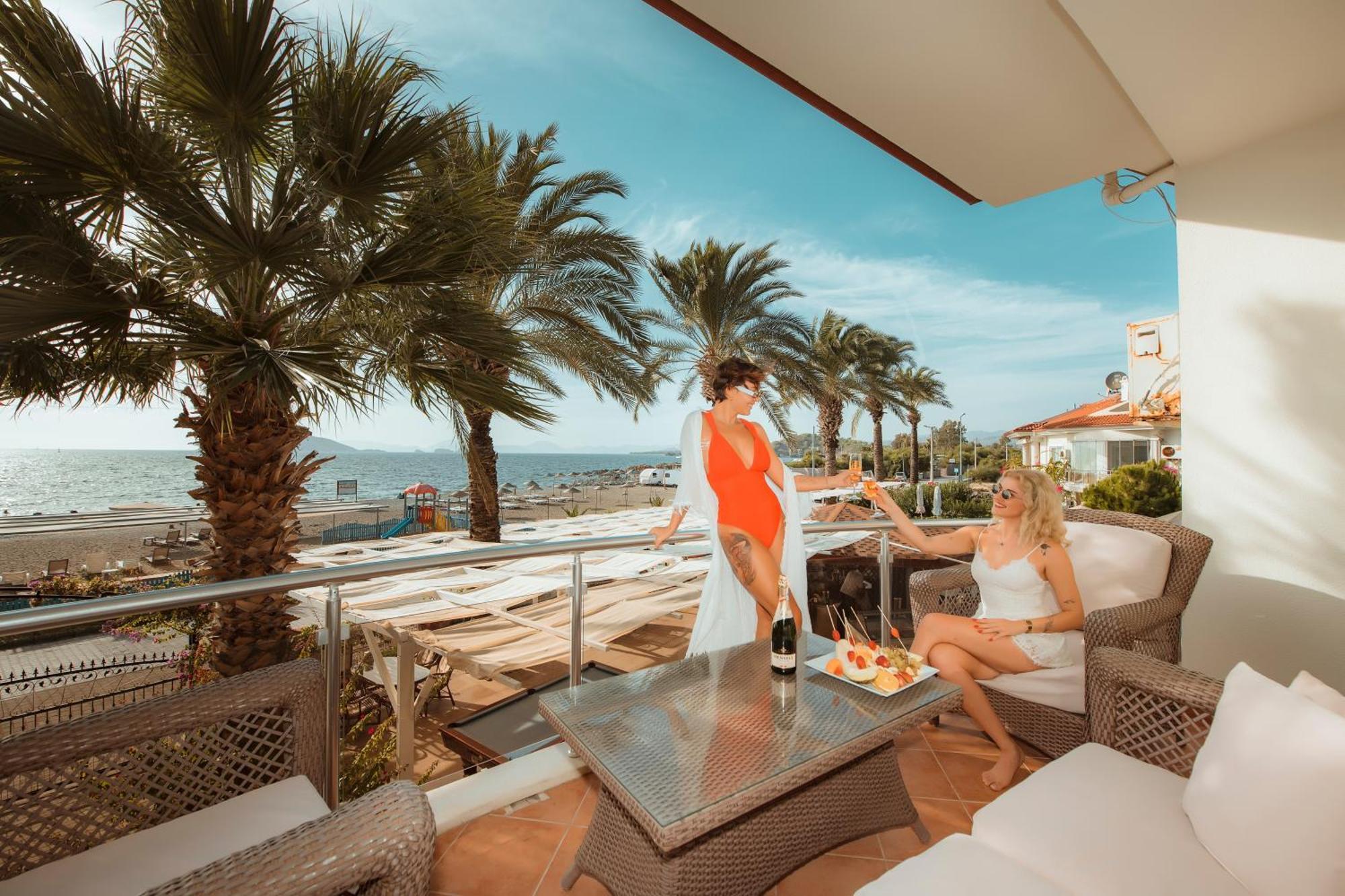 Sunset Beach Resort Aqua Lettings Fethiye Exterior photo